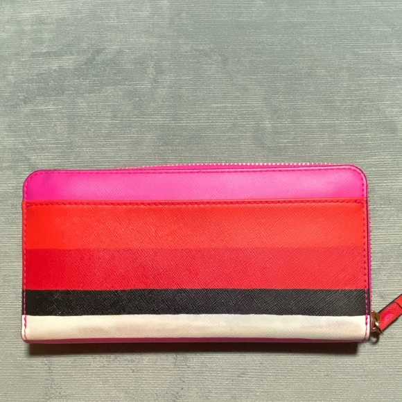 Kate Spade long bright stripe zip around wallet, EUC 8”x4”x1”, much storage - Picture 6 of 17